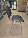 Nowy Styl ISO Stapelstuhl Schwarz/Chrom – Zustand B Seitenansicht